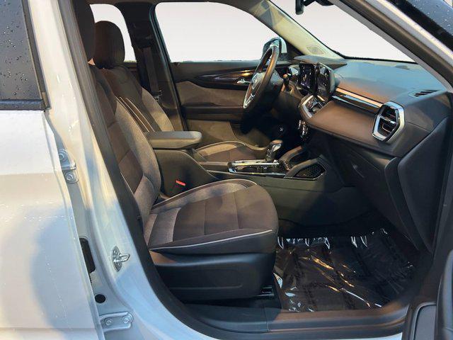 used 2024 Chevrolet TrailBlazer car, priced at $27,550