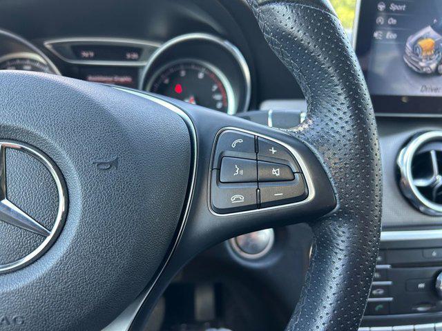 used 2020 Mercedes-Benz GLA 250 car, priced at $25,650