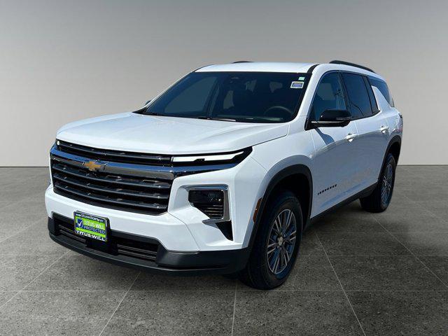 new 2025 Chevrolet Traverse car, priced at $42,990