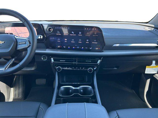 new 2025 Chevrolet Traverse car, priced at $42,990