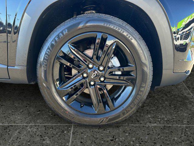 new 2025 Chevrolet Trax car, priced at $27,585