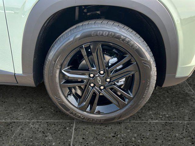 new 2025 Chevrolet Trax car, priced at $27,420