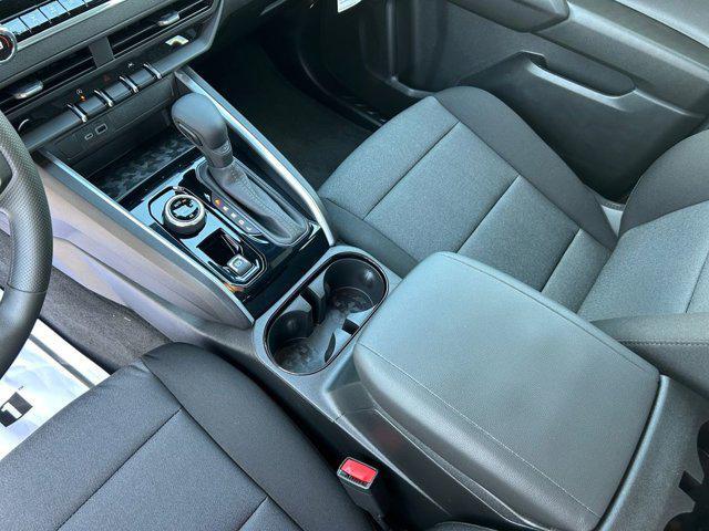 new 2025 Chevrolet Colorado car, priced at $40,880