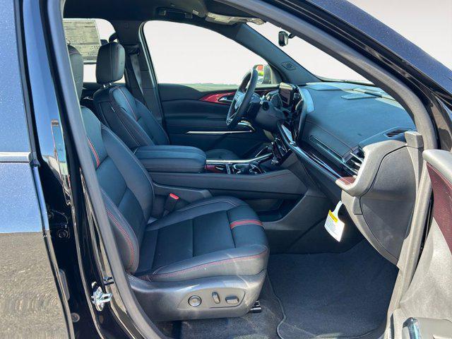 new 2026 Chevrolet Traverse car, priced at $58,990