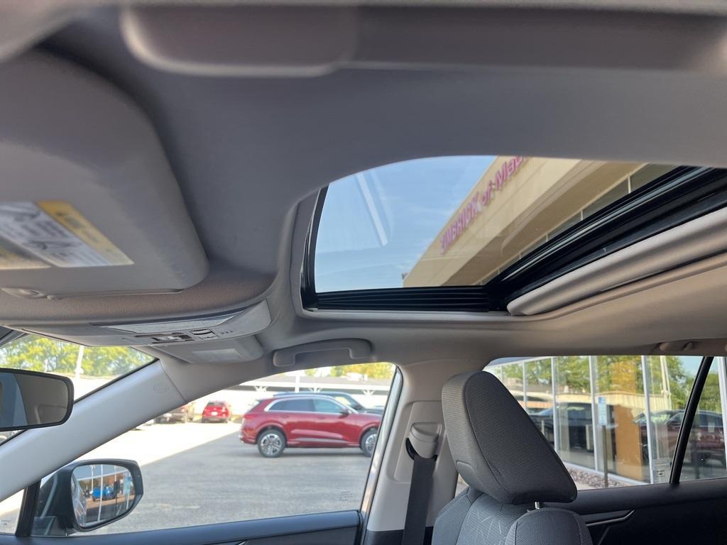 used 2021 Toyota RAV4 Hybrid car, priced at $23,995