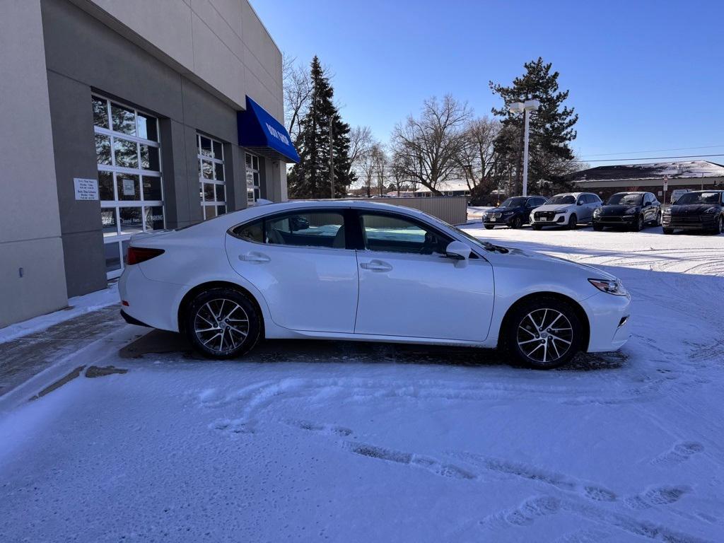 used 2017 Lexus ES 350 car, priced at $18,995