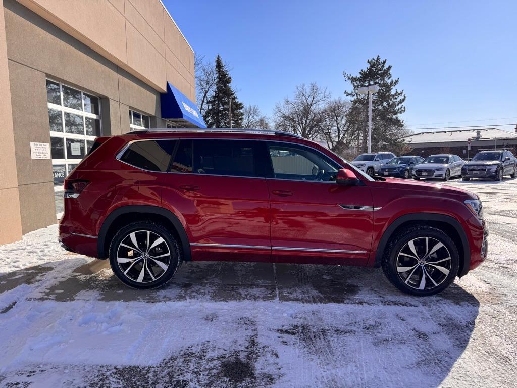 used 2024 Volkswagen Atlas car, priced at $43,495