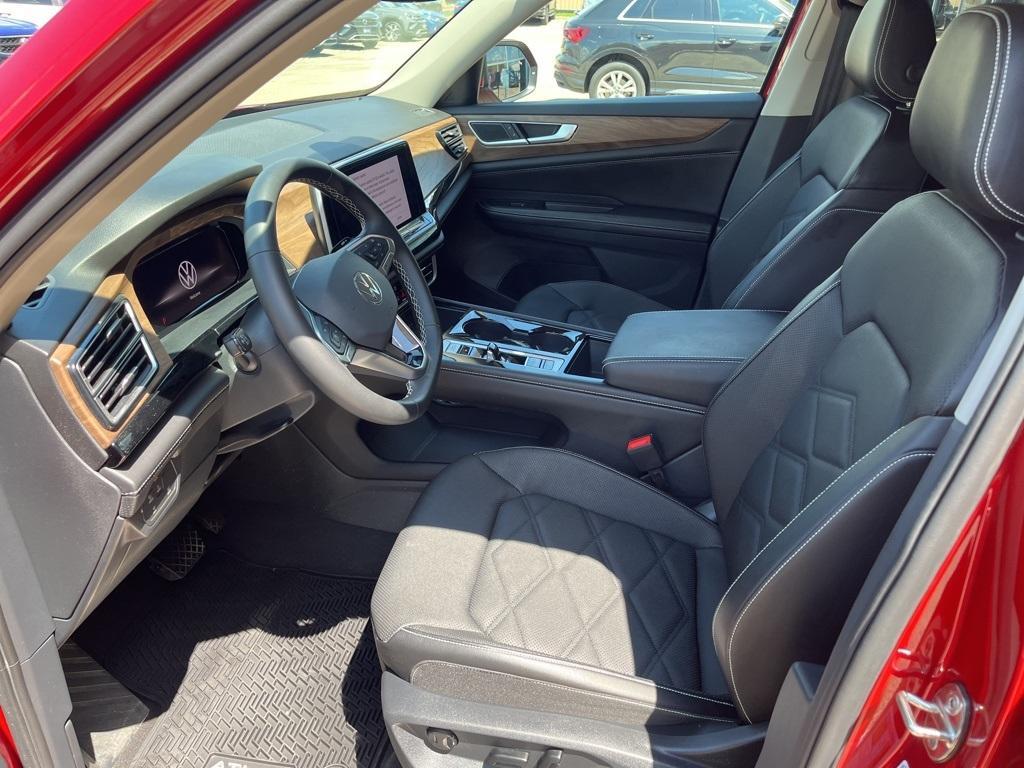 used 2024 Volkswagen Atlas car, priced at $38,995