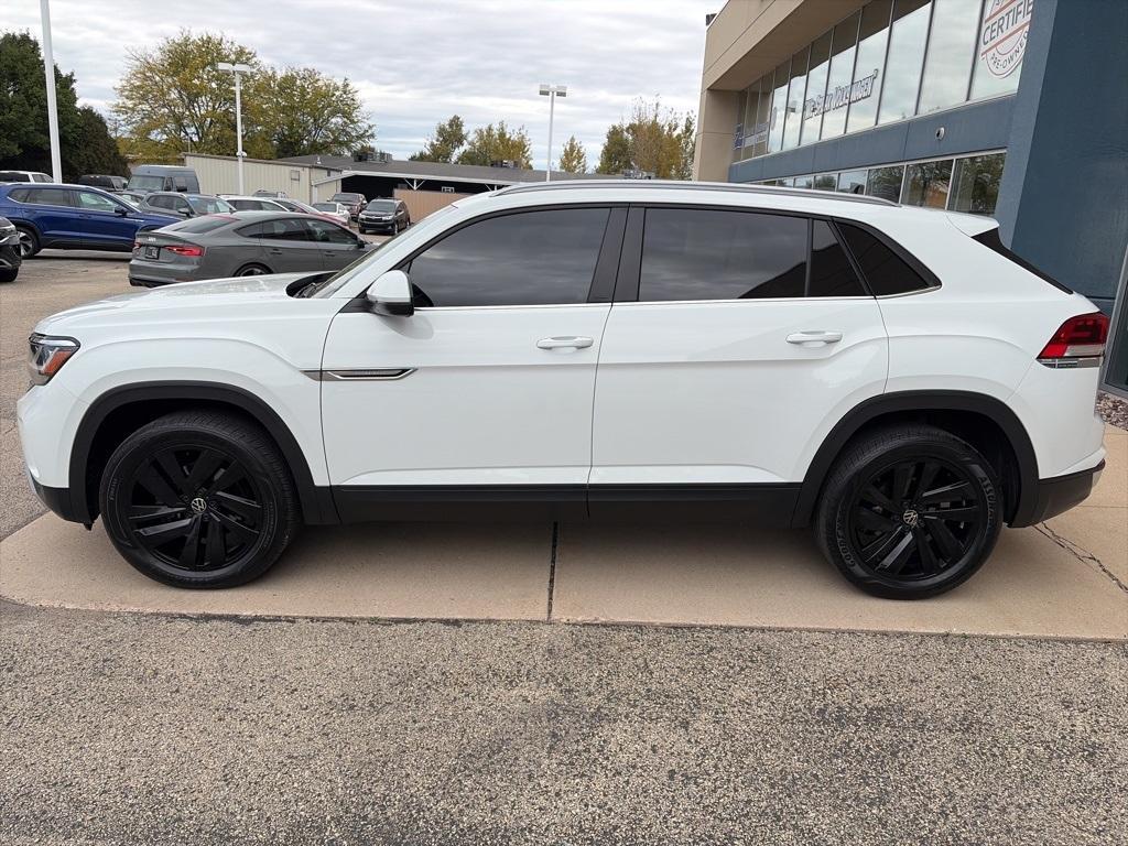 used 2022 Volkswagen Atlas Cross Sport car, priced at $28,995