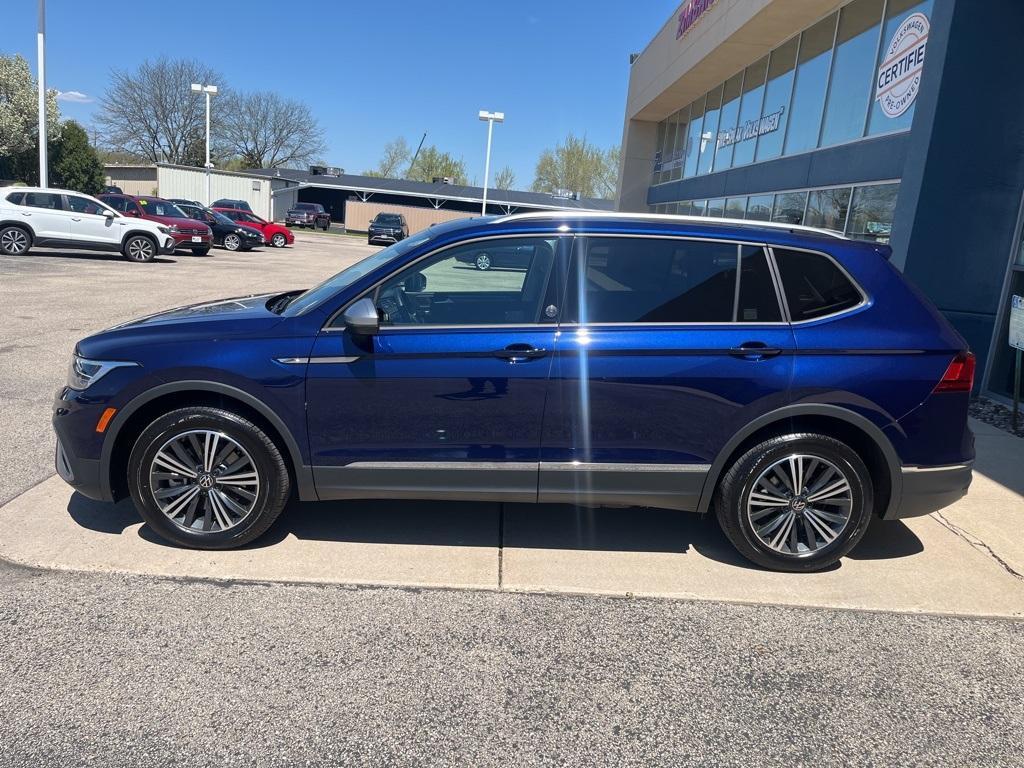 used 2024 Volkswagen Tiguan car, priced at $30,377