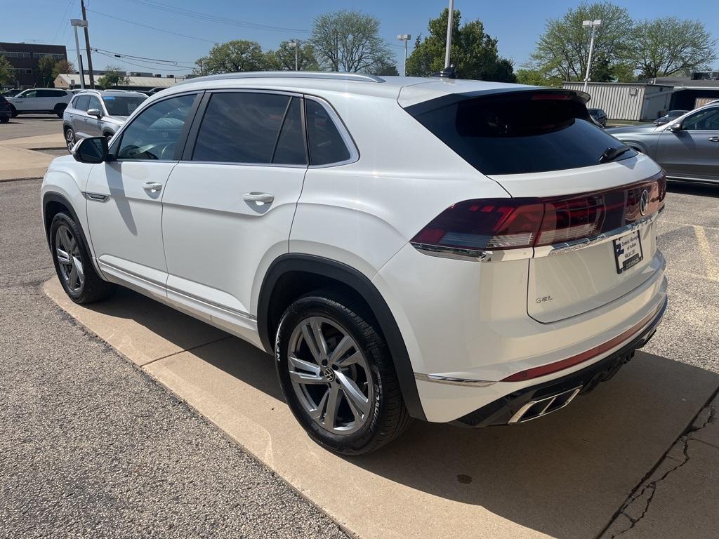 used 2024 Volkswagen Atlas Cross Sport car, priced at $42,995