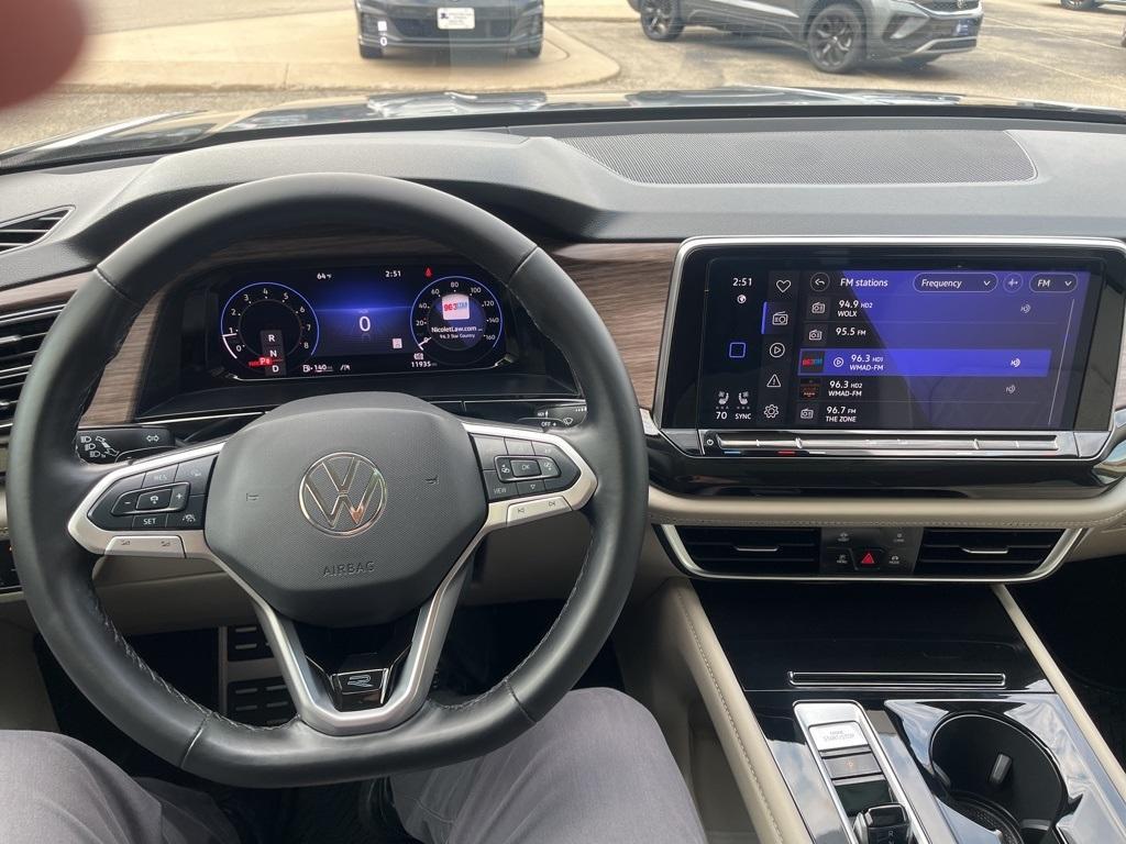 used 2024 Volkswagen Atlas car, priced at $45,995
