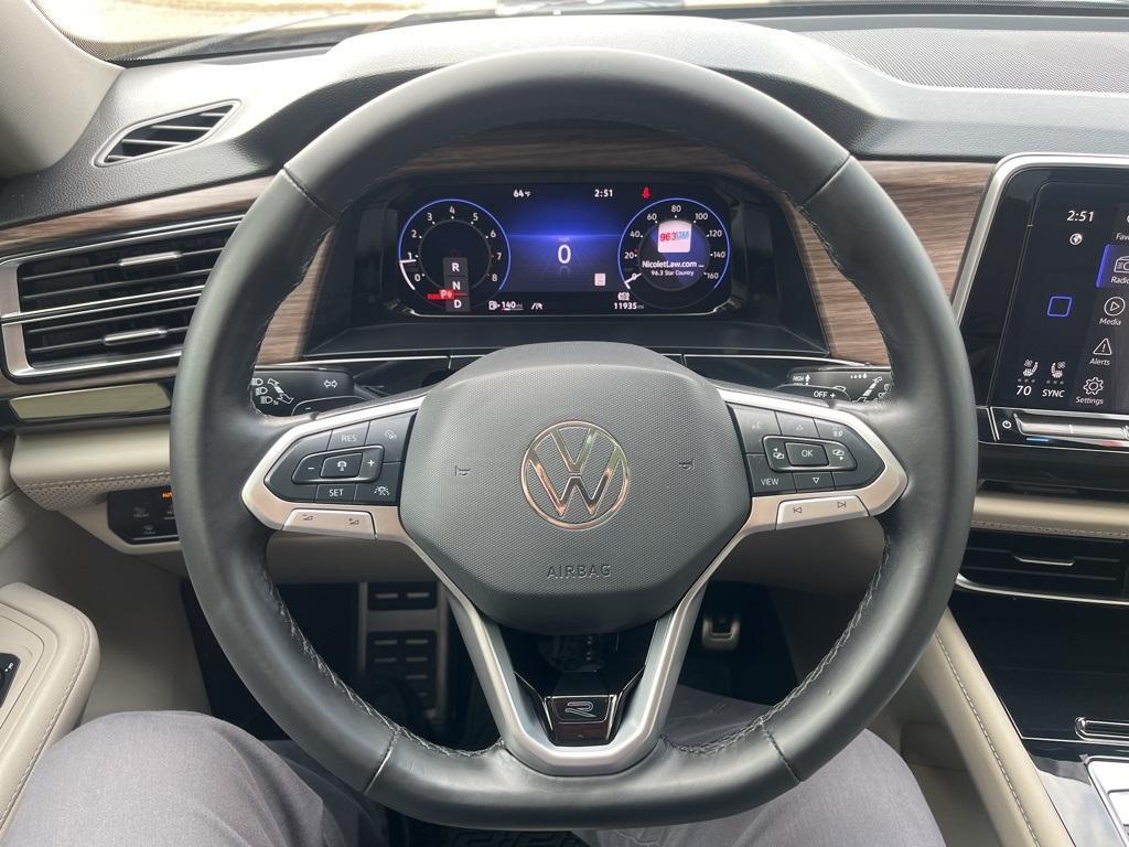 used 2024 Volkswagen Atlas car, priced at $45,995