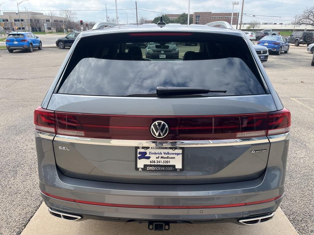 used 2024 Volkswagen Atlas car, priced at $45,995