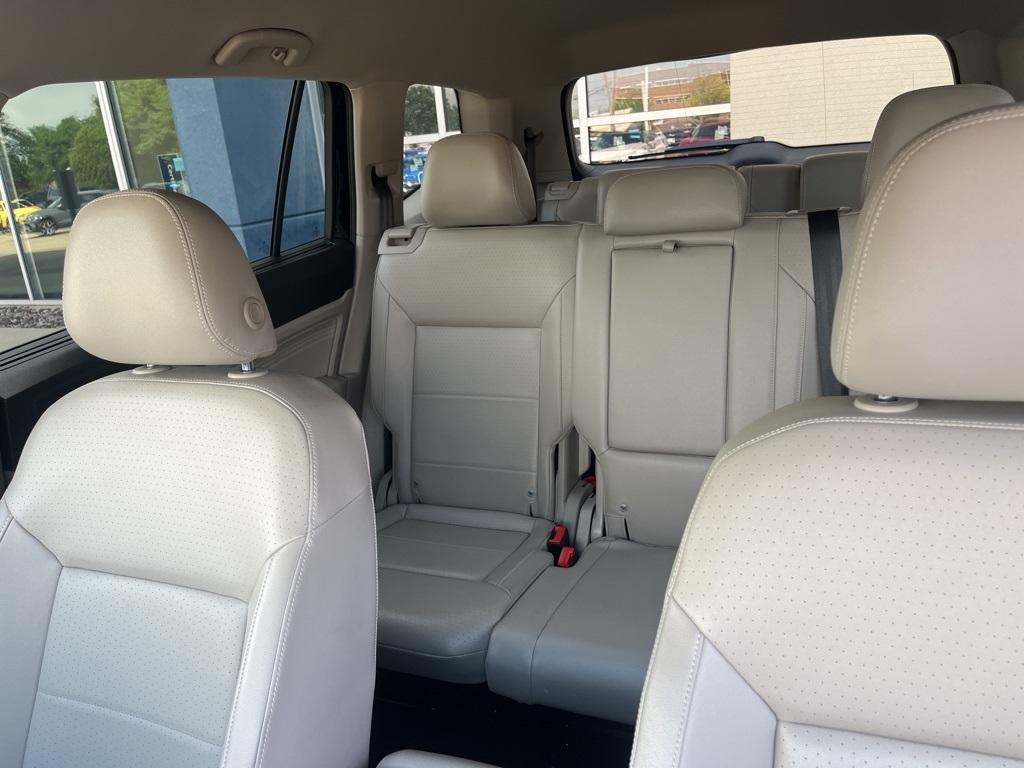 used 2022 Volkswagen Atlas car, priced at $29,995