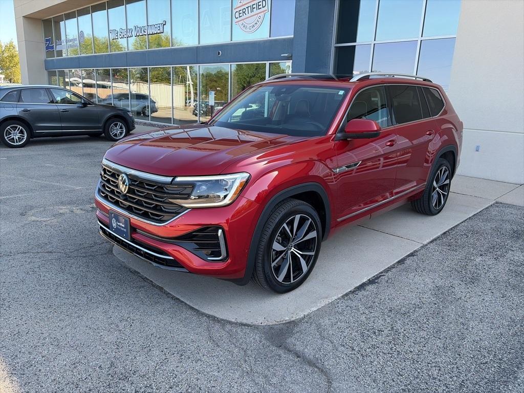 used 2024 Volkswagen Atlas car, priced at $40,995