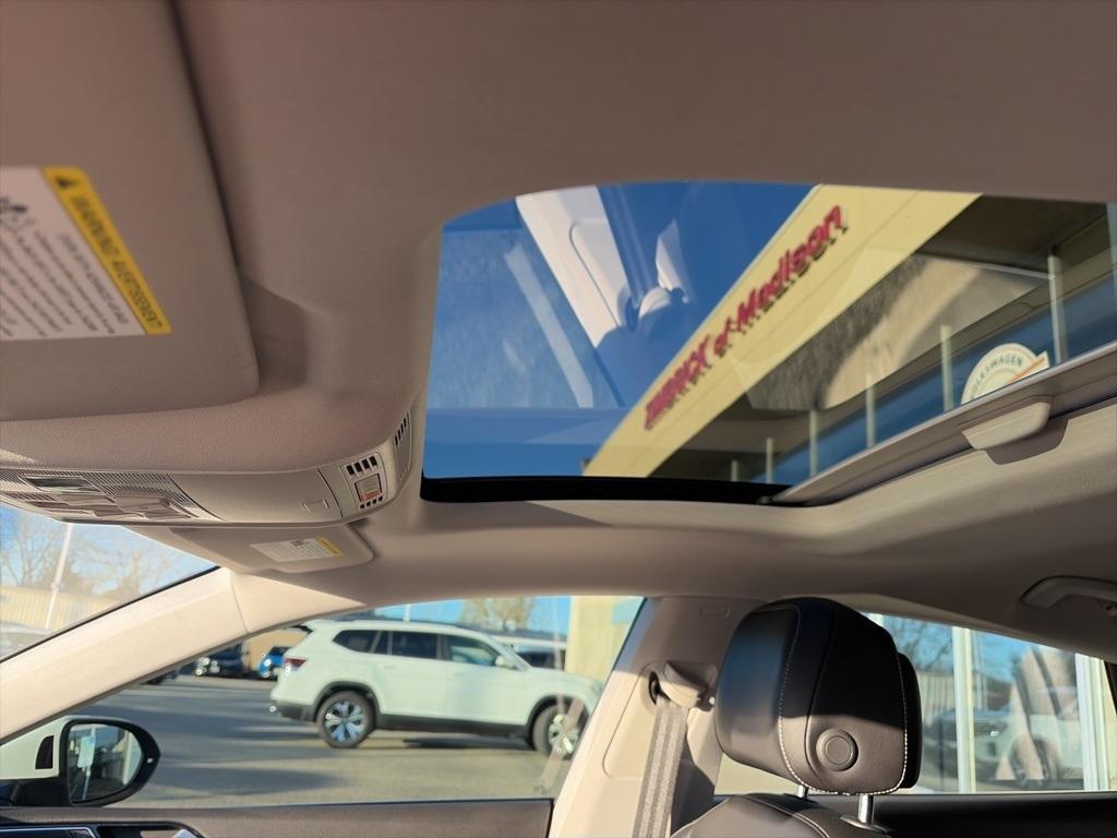 used 2020 Volkswagen Arteon car, priced at $19,995