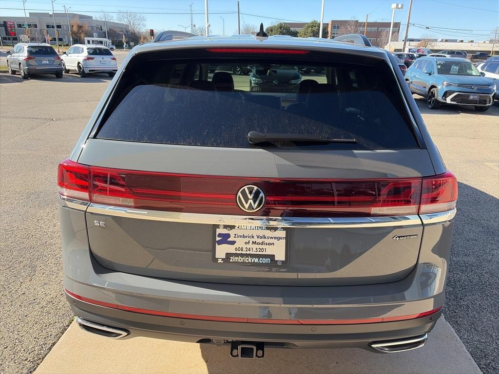 used 2025 Volkswagen Atlas car, priced at $39,995