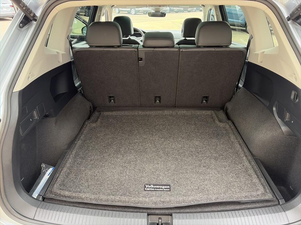 used 2024 Volkswagen Tiguan car, priced at $27,995