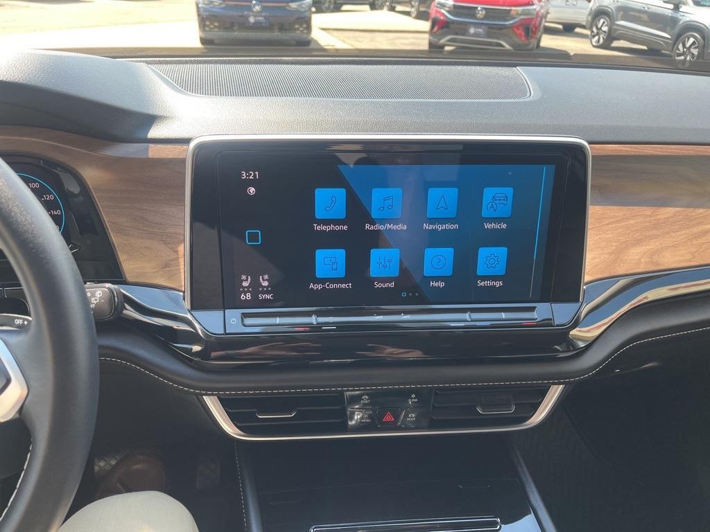 used 2024 Volkswagen Atlas car, priced at $38,995