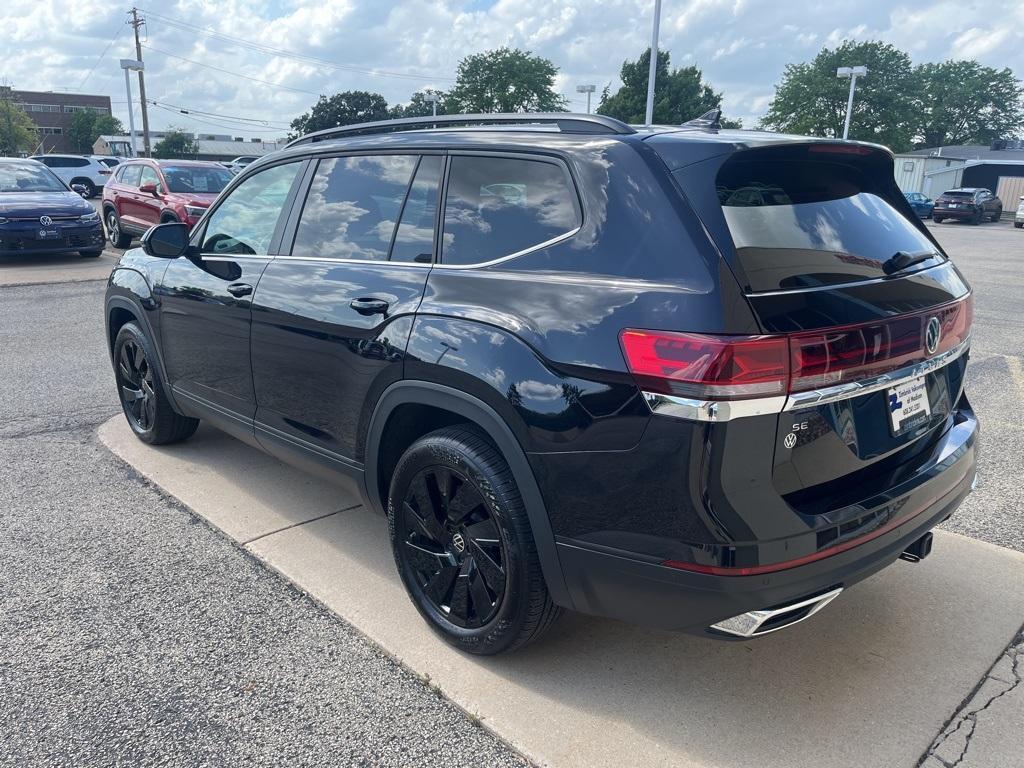 used 2024 Volkswagen Atlas car, priced at $39,495