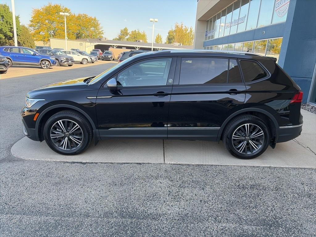used 2024 Volkswagen Tiguan car, priced at $28,995
