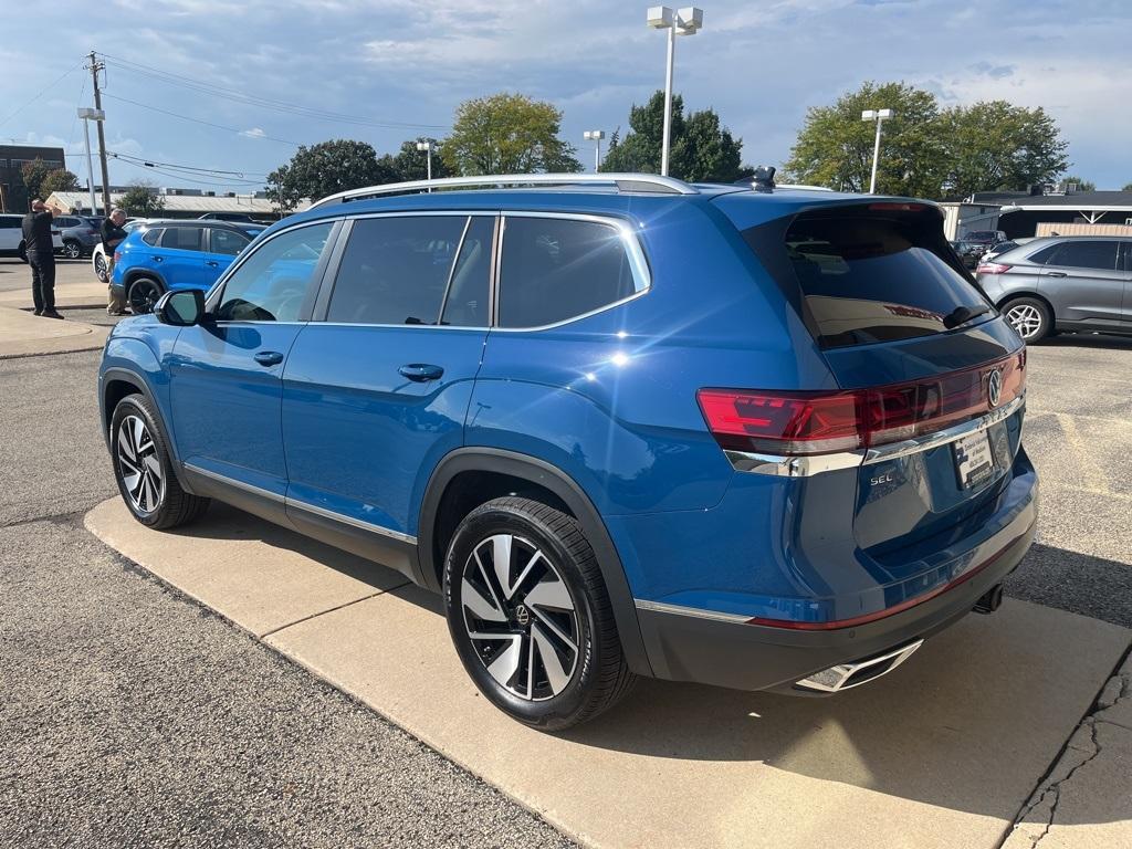 used 2025 Volkswagen Atlas car, priced at $42,497