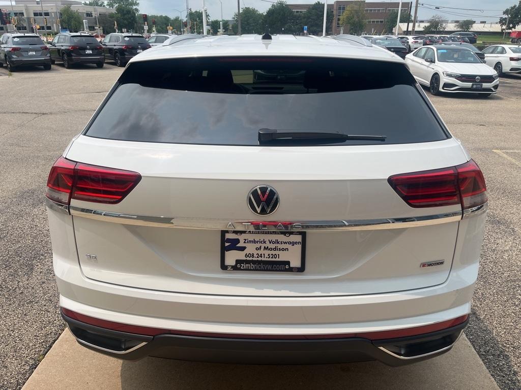 used 2021 Volkswagen Atlas Cross Sport car, priced at $25,995