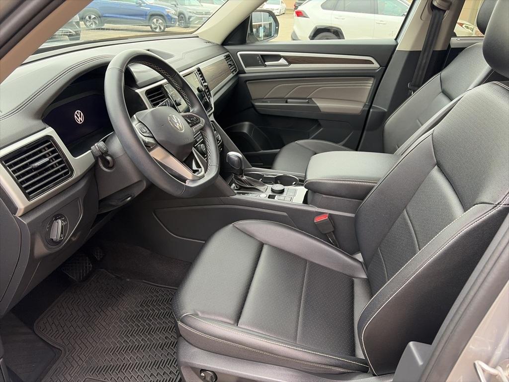 used 2022 Volkswagen Atlas car, priced at $32,495