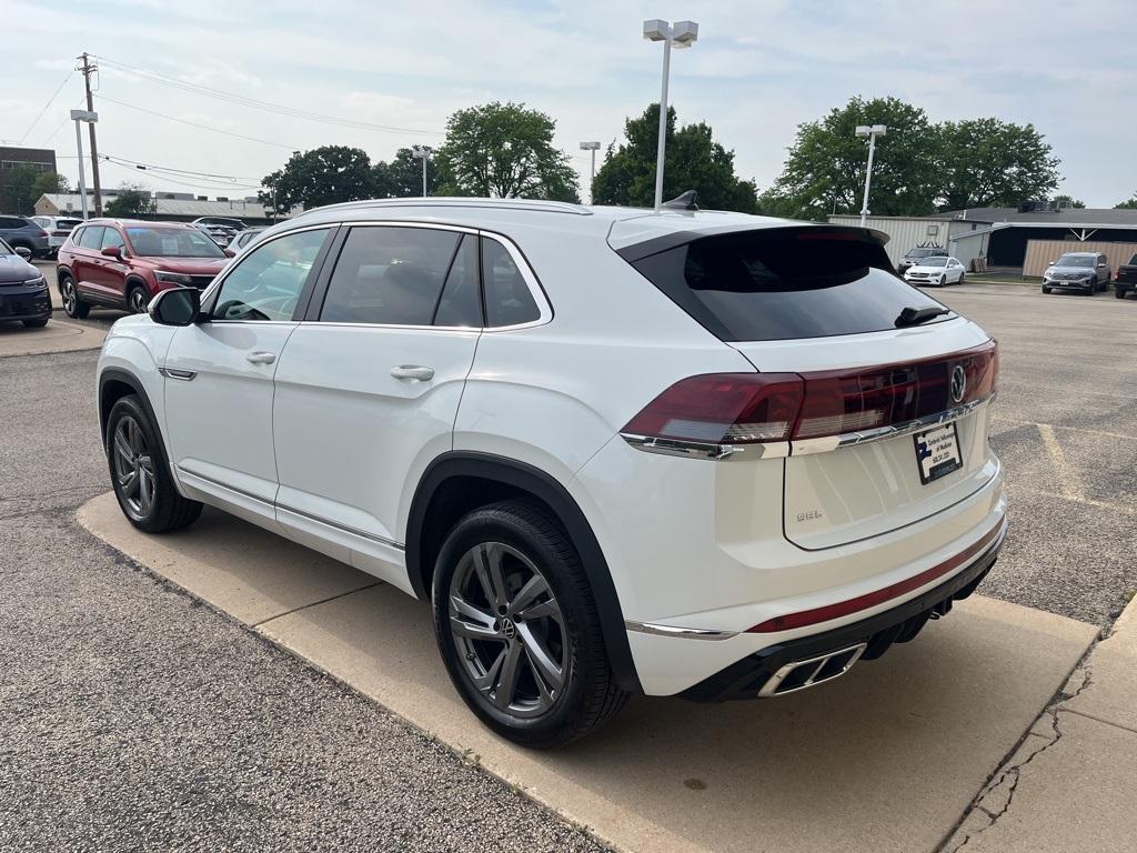 used 2024 Volkswagen Atlas Cross Sport car, priced at $41,995