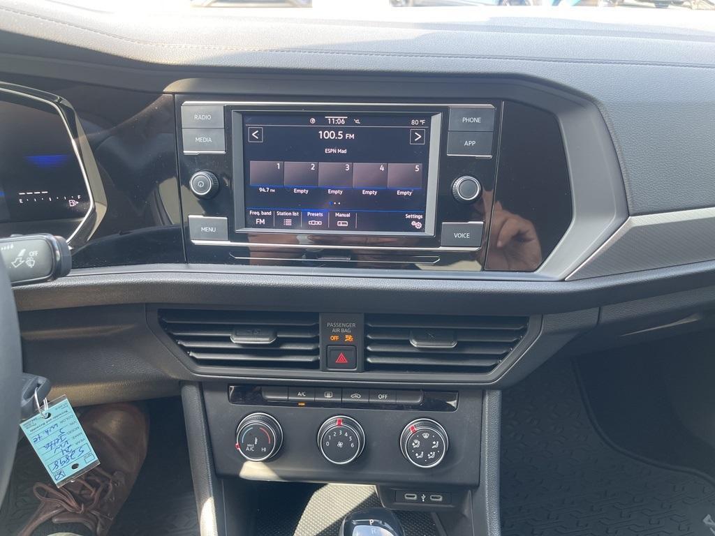 used 2024 Volkswagen Jetta car, priced at $20,495