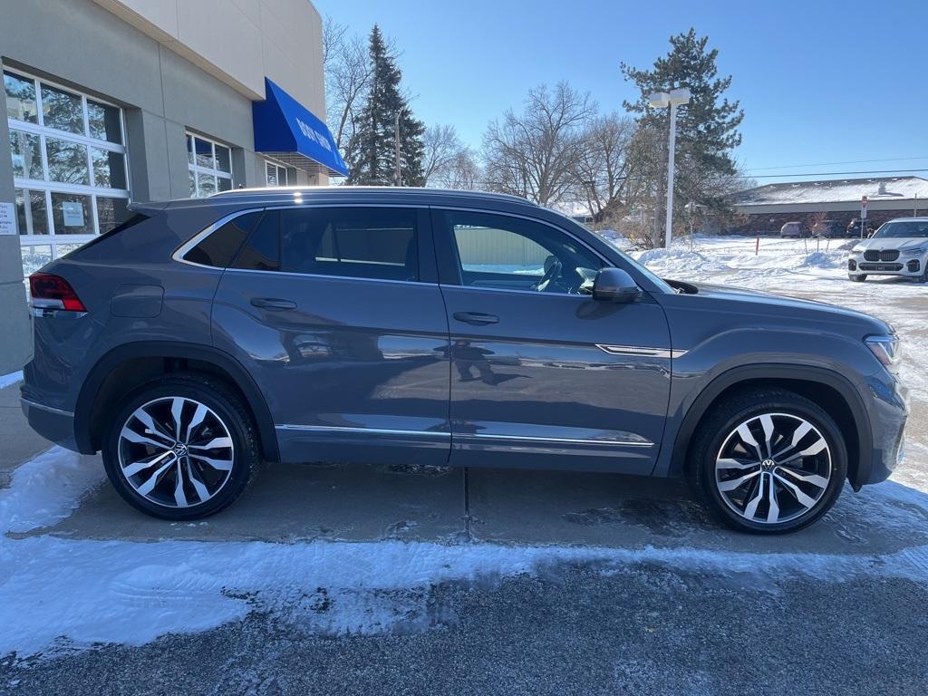 used 2020 Volkswagen Atlas Cross Sport car, priced at $21,995