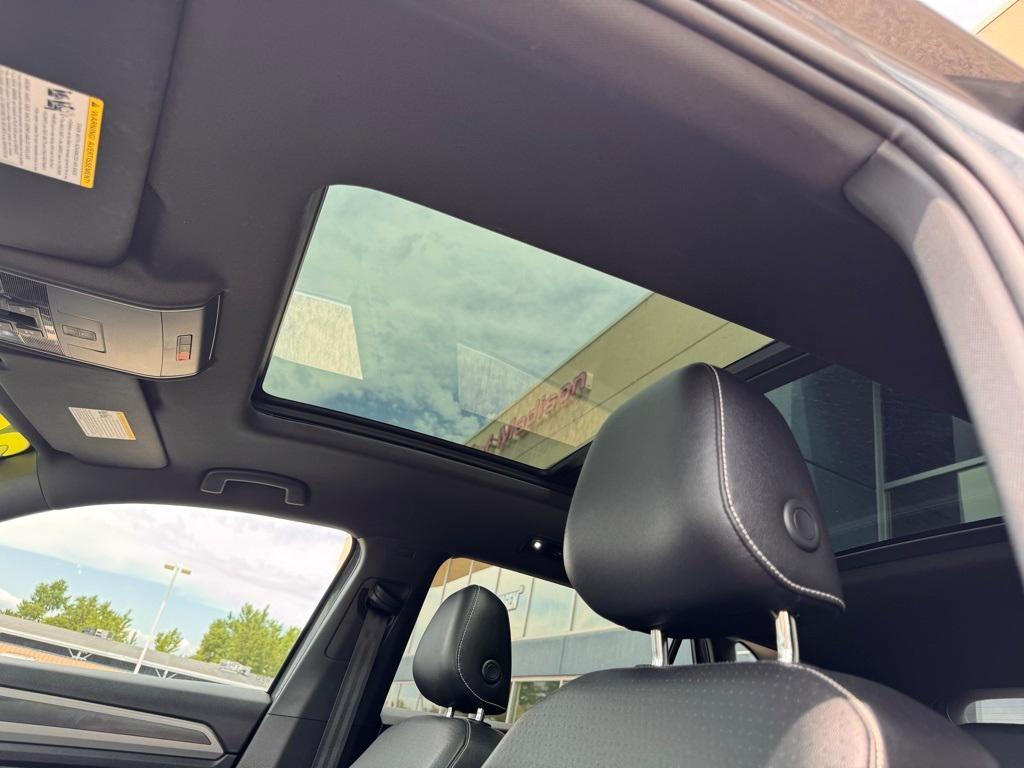 used 2020 Volkswagen Atlas Cross Sport car, priced at $20,995