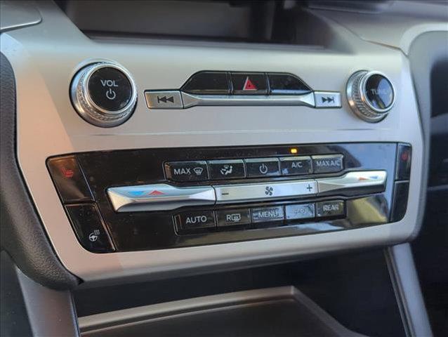 used 2022 Ford Explorer car, priced at $25,995