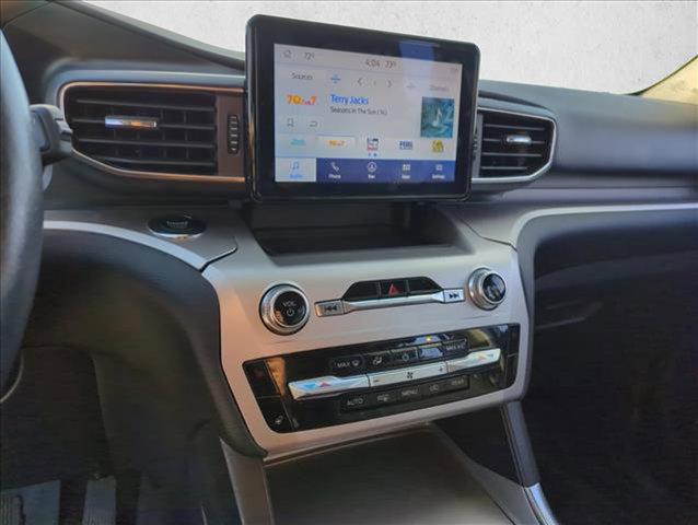 used 2022 Ford Explorer car, priced at $25,995
