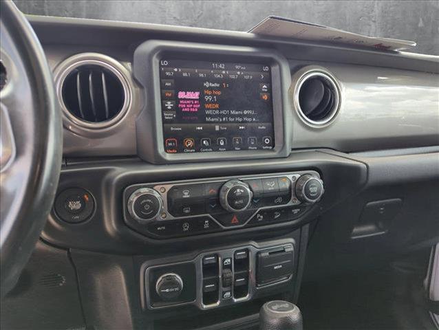 used 2020 Jeep Wrangler Unlimited car, priced at $27,595