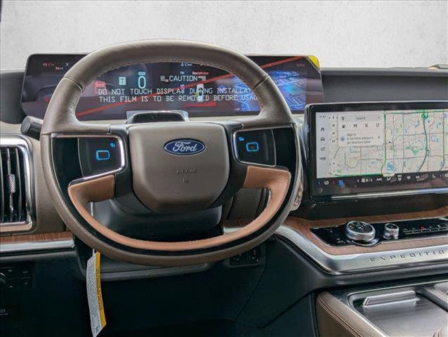 new 2025 Ford Expedition car, priced at $85,917