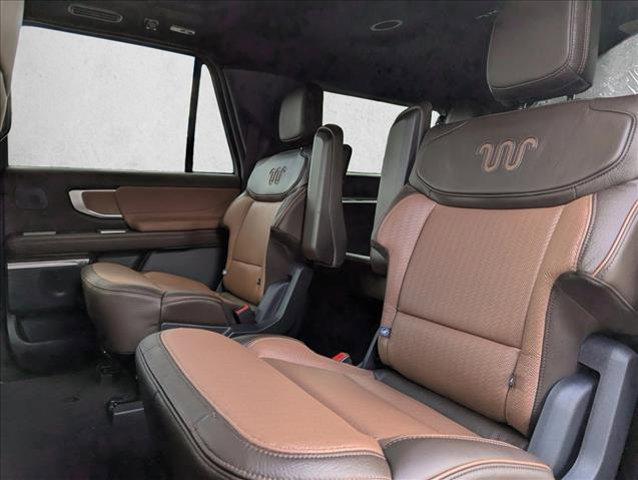 new 2025 Ford Expedition car, priced at $85,917