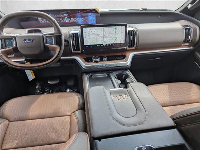 new 2025 Ford Expedition car, priced at $85,917