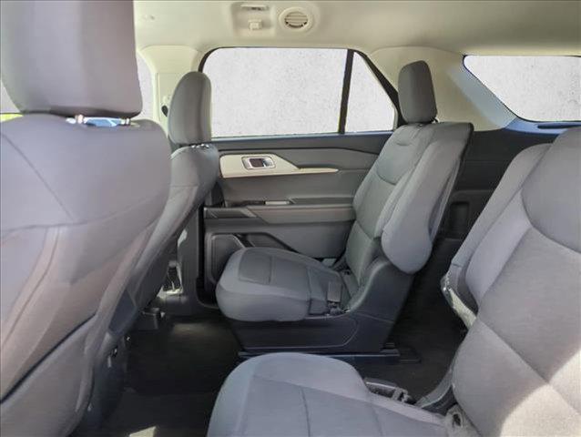new 2025 Ford Explorer car, priced at $39,785