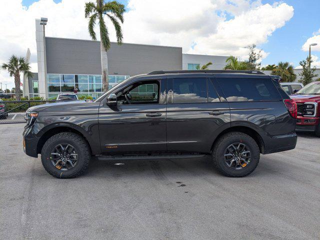 new 2025 Ford Expedition car, priced at $76,585