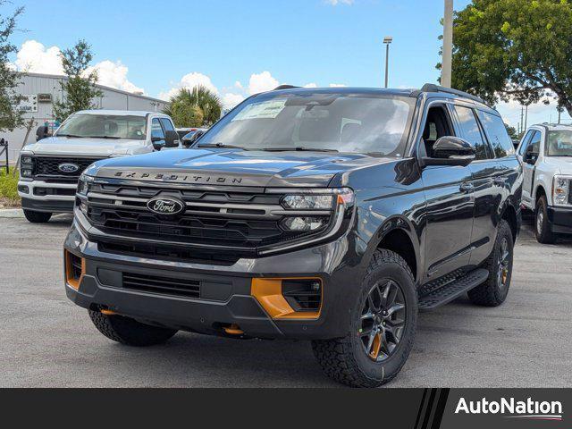 new 2025 Ford Expedition car, priced at $74,351