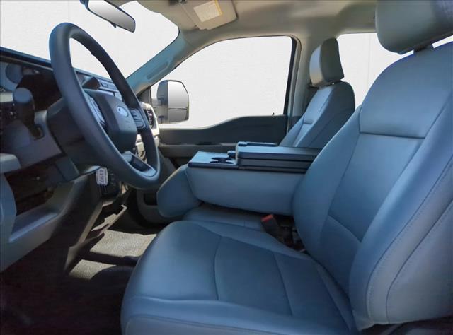 new 2025 Ford F-450 car, priced at $98,725