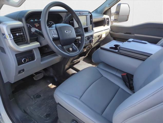 new 2025 Ford F-450 car, priced at $98,725