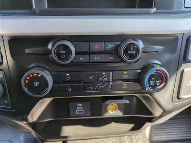 new 2025 Ford F-450 car, priced at $98,725