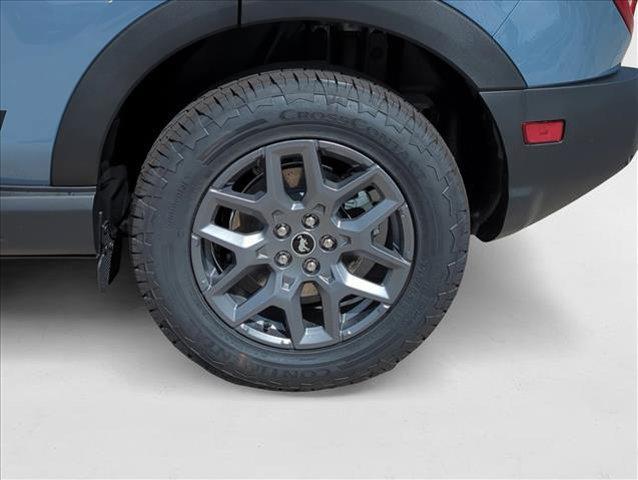 new 2025 Ford Bronco Sport car, priced at $30,583