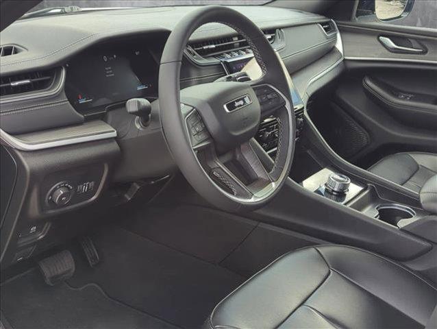 used 2025 Jeep Grand Cherokee L car, priced at $43,995