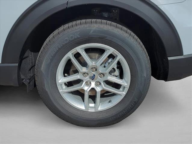 new 2025 Ford Explorer car, priced at $42,871