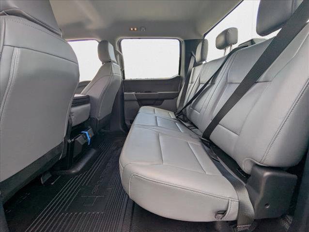 new 2025 Ford F-450 car, priced at $72,650