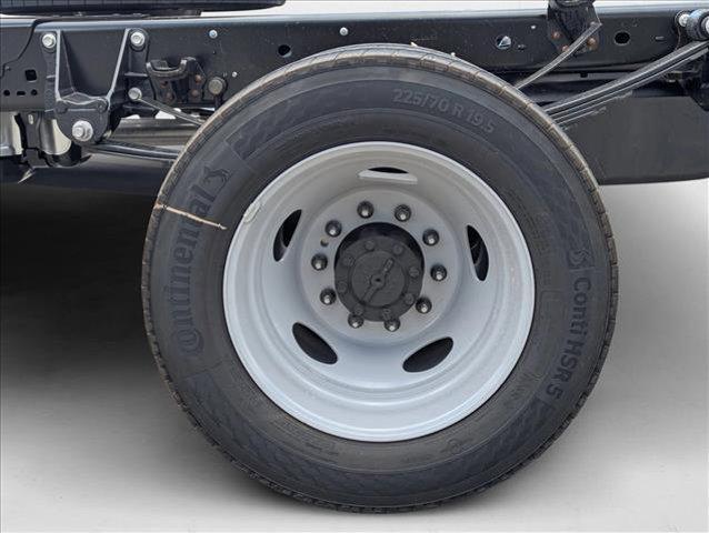 new 2025 Ford F-450 car, priced at $72,650